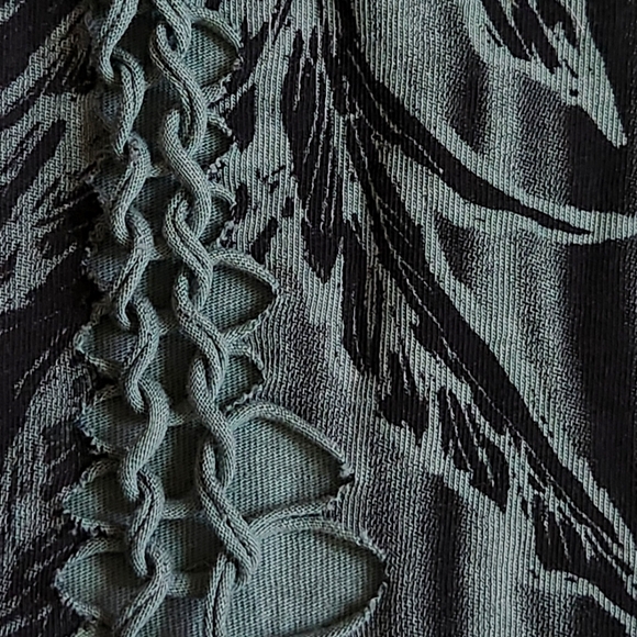 Affliction Briessa baby tee green braided cut out beaded size large - Picture 6 of 11